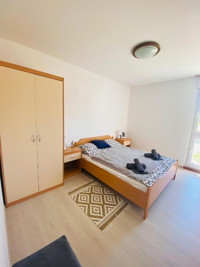 Exceptional Apartment With 2 Bedrooms Near The Sea Pola Esterno foto